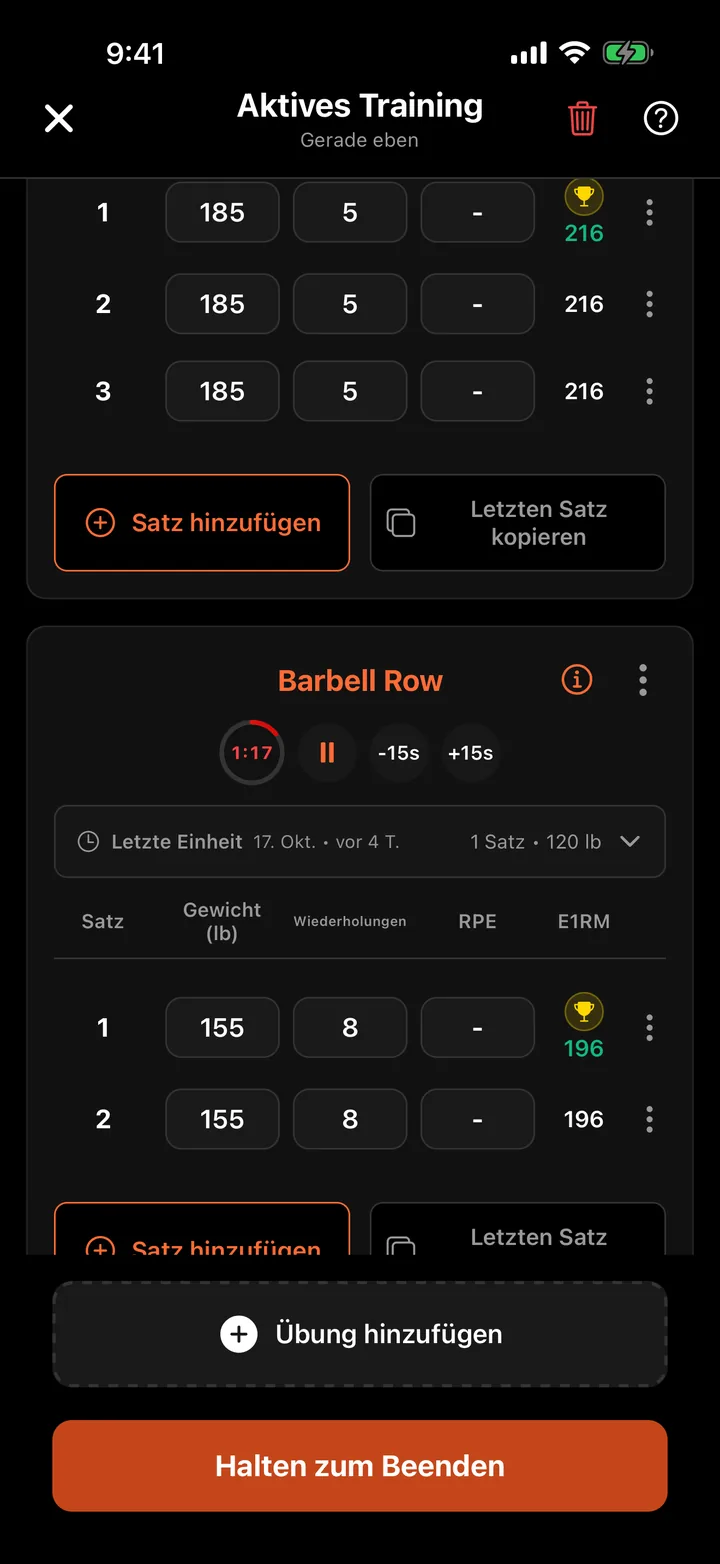 Der Bildschirm „Aktives Training“ in CataLift mit Sätzen für Barbell Row und einem Pausentimer.
